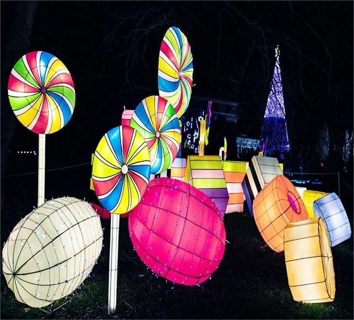 Christmas Holiday Outdoor Decoration Chinese Silk Lantern Show Festival Christmas Holiday Outdoor Decoration Chinese Silk Lantern Show Festival